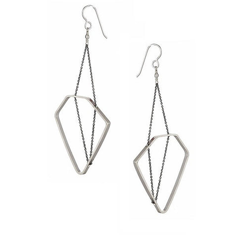 Saarinen Earrings in Sterling Silver and Oxidized Silver Chain